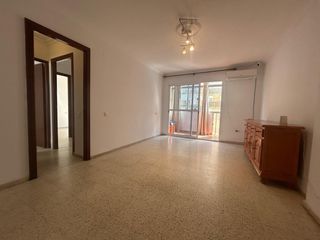 Flat in Juan XXIII - Rochelambert. Piso, 4º con asensor, en parque amate!