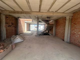 House in Torre Cruz - Los Molinos. Casa en bruto de tres plantas con garaje y preinstalación para a