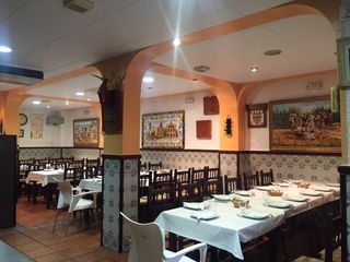 Business premise  Plaça espanya. Venta bar catadau – junto al parque