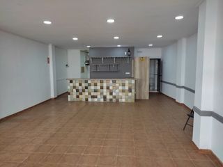 Alquiler Local Comercial  Carrer x�quer. Bar en alzira con licencia y facilidades