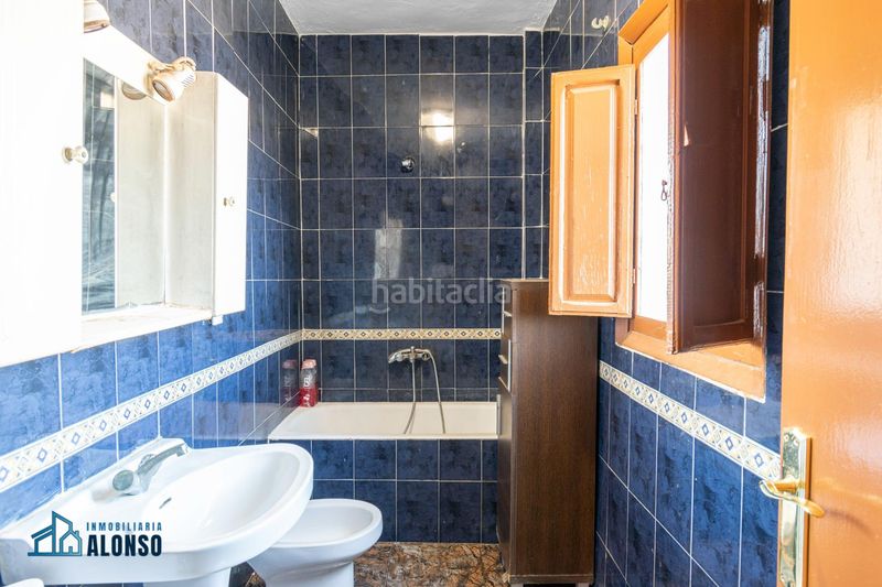 Foto 0279d18a-a55b-4891-b54e-464763ffce9e. Casa a Albuñol