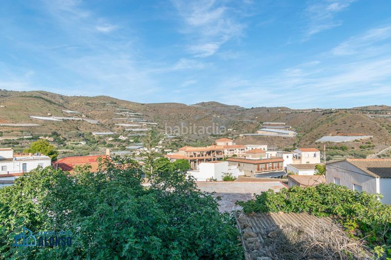 Foto 56e7ba9a-d133-48af-93cb-f71e52a397bb. Casa a Albuñol