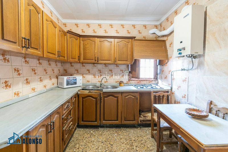 Foto c368d0f4-8226-46bc-bb70-cf00a351abdf. Casa a Albuñol