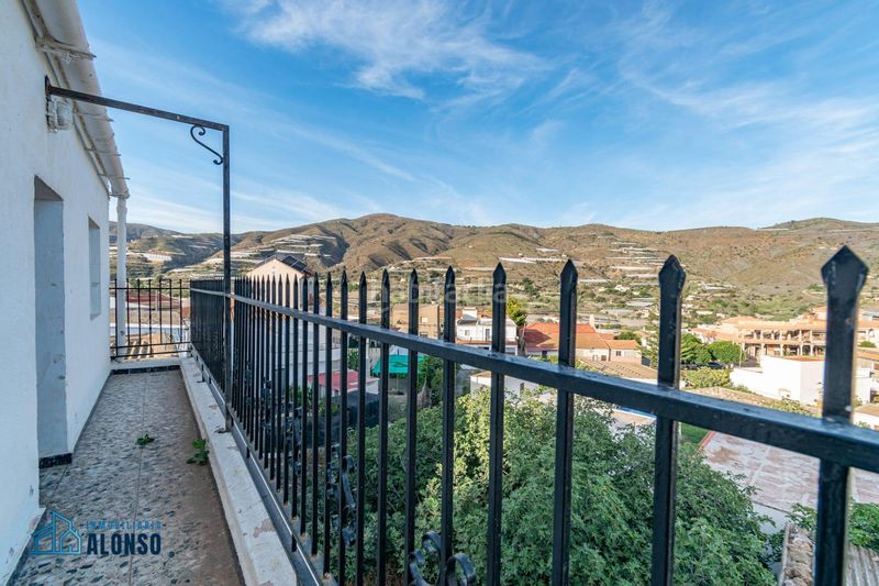 Foto cedcbdc8-6a37-4687-818d-b6c7f4f36d8a. Casa a Albuñol