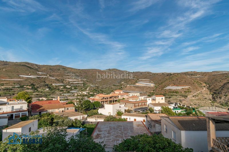 Foto d6fbf306-018c-4786-975c-8903fe39ec28. Casa a Albuñol