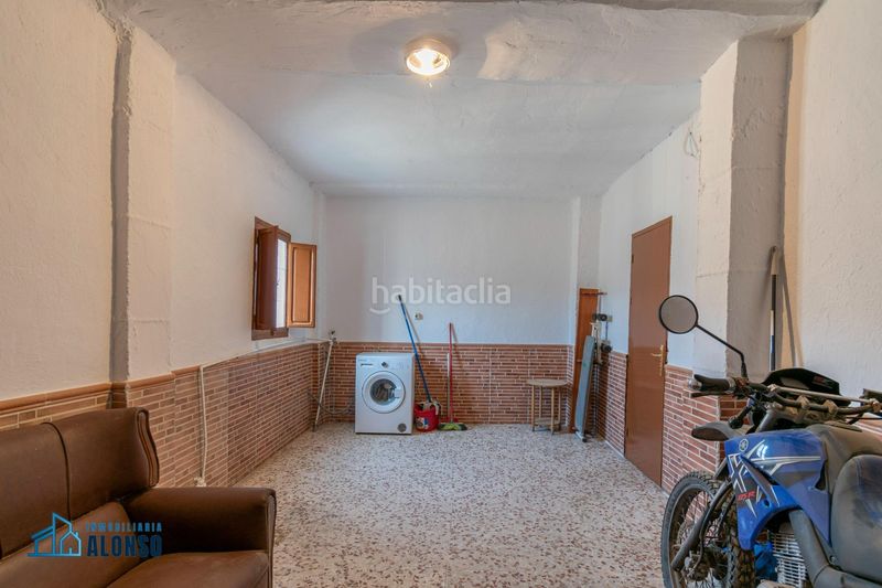 Foto e9b0b31a-d2f1-4ce3-84c4-ba9a0b48eb02. Casa a Albuñol