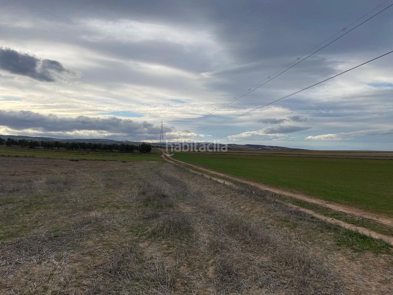 Foto 0f947982-6061-4044-a626-58930385a4f2. Finca rústica a camino 18130 a Escúzar