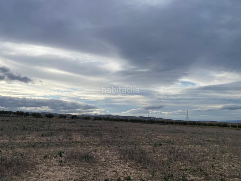 Foto 8f31c91a-f64d-4171-9b21-21aaf2586eee. Finca rústica a camino 18130 a Escúzar