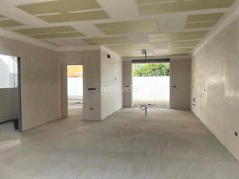 Foto 7d50d17b-483e-4562-a651-59ea6dcad60e. Casa amb aparcament a Belicena Vegas del Genil