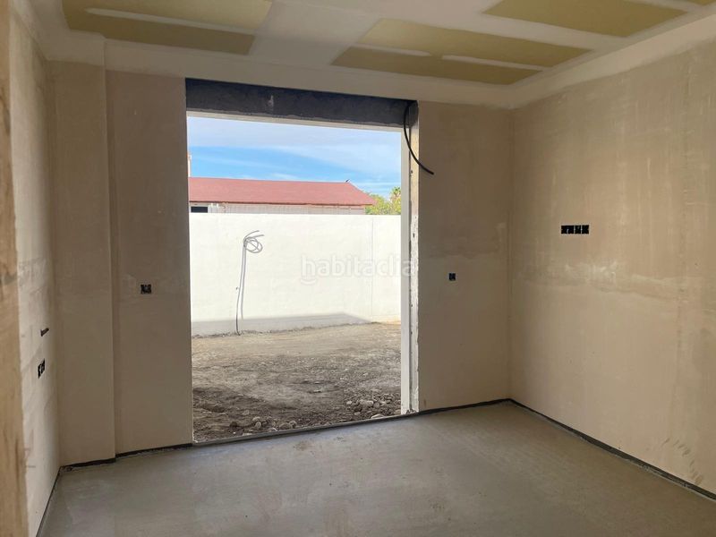 Foto 8639db90-dada-4d6e-82ea-8cbec9138bf7. Casa amb aparcament a Belicena Vegas del Genil