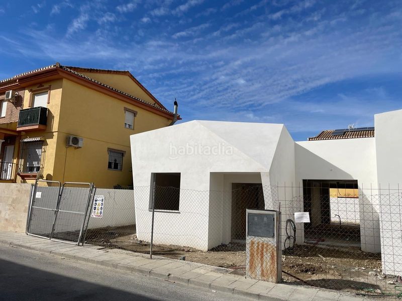 Foto c34c802e-41b6-44c4-b802-4d6297756478. Casa amb aparcament a Belicena Vegas del Genil