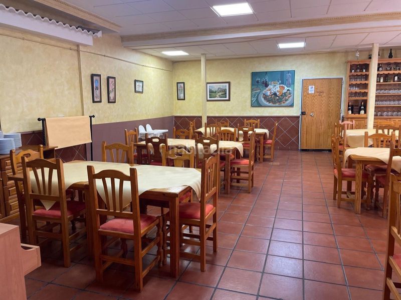 Foto 178fb0be-8713-4eaa-9168-444e1193b4dc. Casa en avenida andalucía 39 en Chimeneas