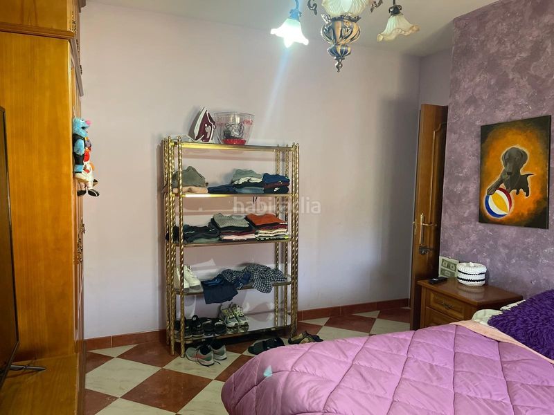 Foto 3685aef5-36d1-48cf-b803-0b4982dba0e5. Casa en avenida andalucía 39 en Chimeneas