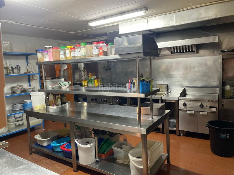 Foto 4d086bcc-fbcf-428f-82f6-f47e47a854c4. Casa en avenida andalucía 39 en Chimeneas