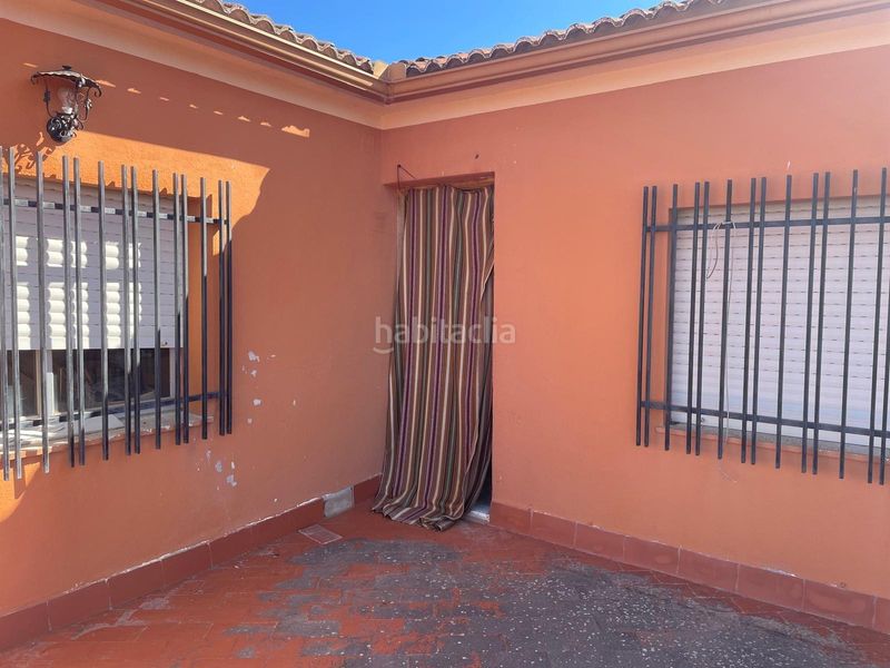 Foto 7c645cb6-0313-4e85-b3fa-612239e20cac. Casa a avenida andalucía 39 a Chimeneas