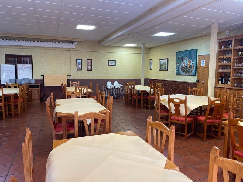 Foto 7cfb7d1d-9736-4edb-949a-d7a9f08ee63b. Casa en avenida andalucía 39 en Chimeneas