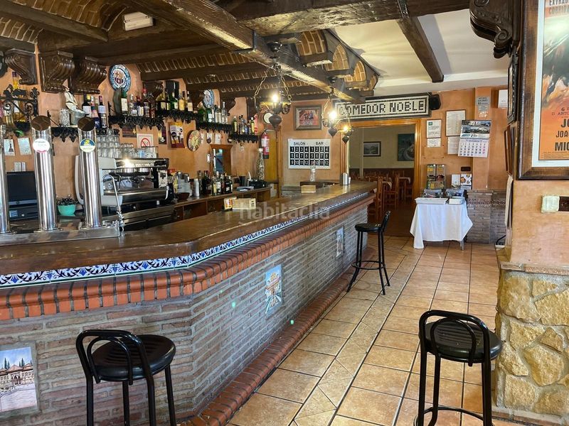 Foto c558d5f4-3088-404e-9ae5-87fb545cfe24. Casa en avenida andalucía 39 en Chimeneas