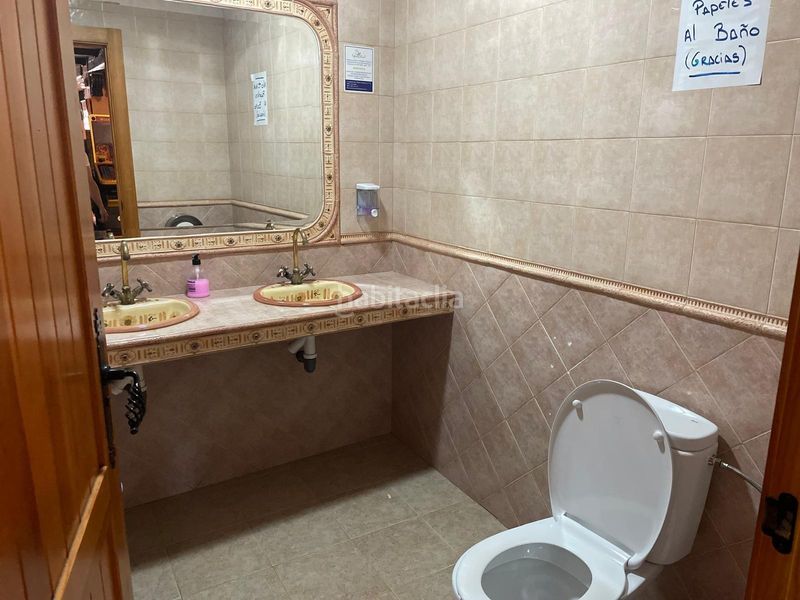 Foto d08c3a90-580f-4966-b46b-7da8d9fd0e60. Casa en avenida andalucía 39 en Chimeneas