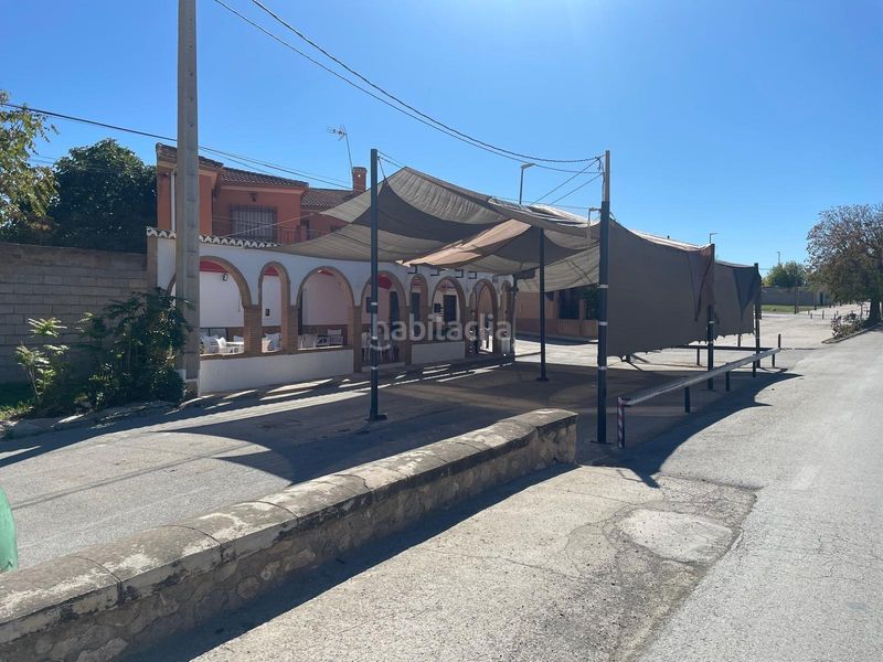 Foto d8953f72-a60e-4032-a69e-b98a965b9ff6. Casa a avenida andalucía 39 a Chimeneas