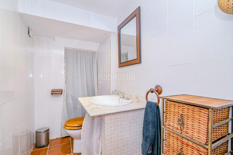 Foto 37d5e5d5-2b03-4ff1-baac-ef418c01edbb. Casa adossada amb aparcament piscina a Cúllar Vega