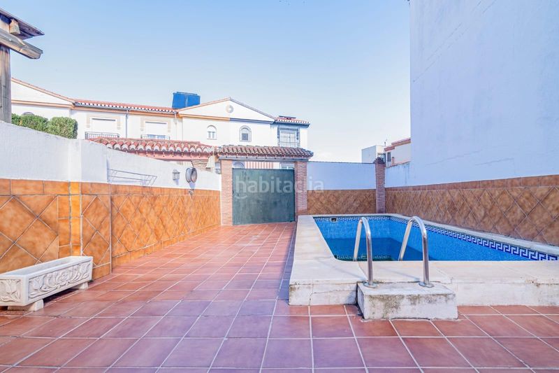 Foto 73759c17-428b-473b-8daf-8ca4dfda6c8a. Casa adossada amb aparcament piscina a Cúllar Vega