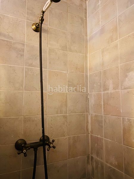 Foto 25289b3c-87f3-43f9-a697-022f9771b943. Casa adossada a Sorvilán