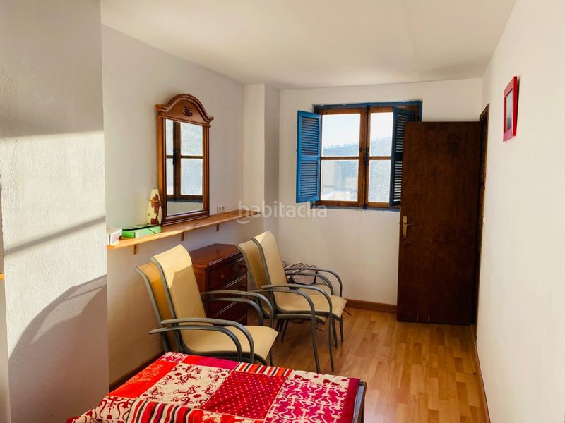 Foto 6b6d4e32-576b-4111-9623-cce8fcb4d82d. Casa adossada a Sorvilán