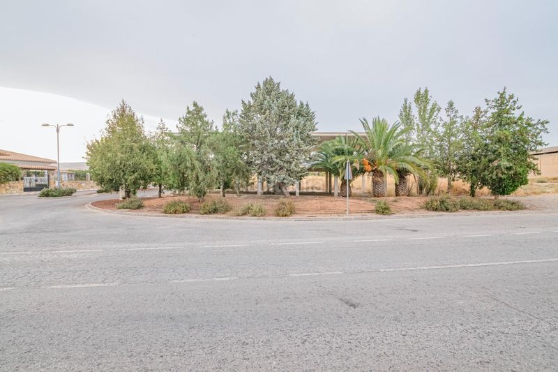 Foto 47aea10a-afc4-473b-a530-1f456615c461. Casa a calle alixares del temple 22 a Ventas de Huelma