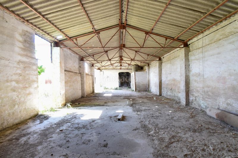 Foto 0e4bc283-cafc-4d35-90fd-a91dcb7c866e. Nau industrial a Dúrcal