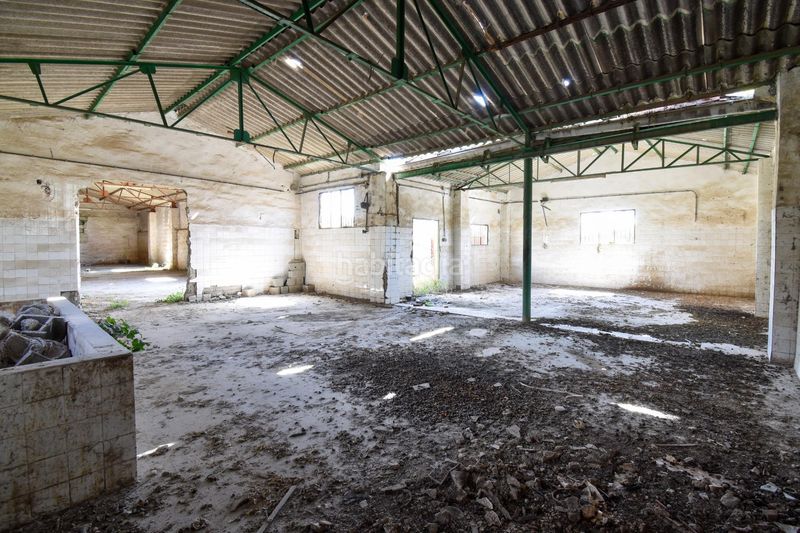 Foto c6cad722-87a4-4f4a-b059-1c8699c04170. Nau industrial a Dúrcal