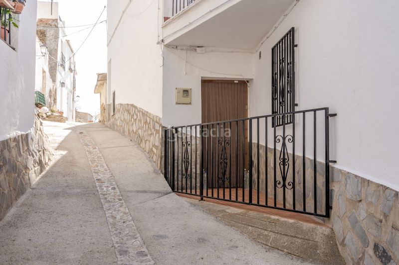 Foto 644067e2-90ad-4ddf-baf4-f36bf1c14878. Casa amb aparcament a Sorvilán