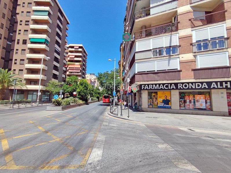 Foto 4d7f7ae9-e0e8-4dcb-a25e-72afb811c716. Aparcament cotxe a camino de ronda 64 a Fígares Granada