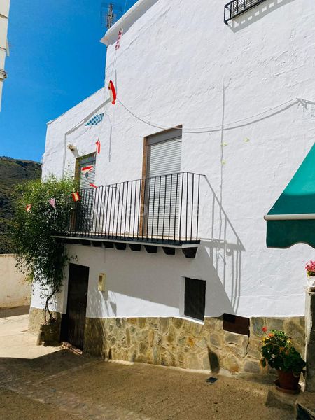 Foto 2fd149b6-d2e9-4632-80d7-6aa7b99a0b20. Casa en Sorvilán