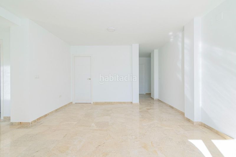 Foto c09b6805-314d-4e5f-b78a-1a8870ee46ee. Pis amb aparcament a Cijuela