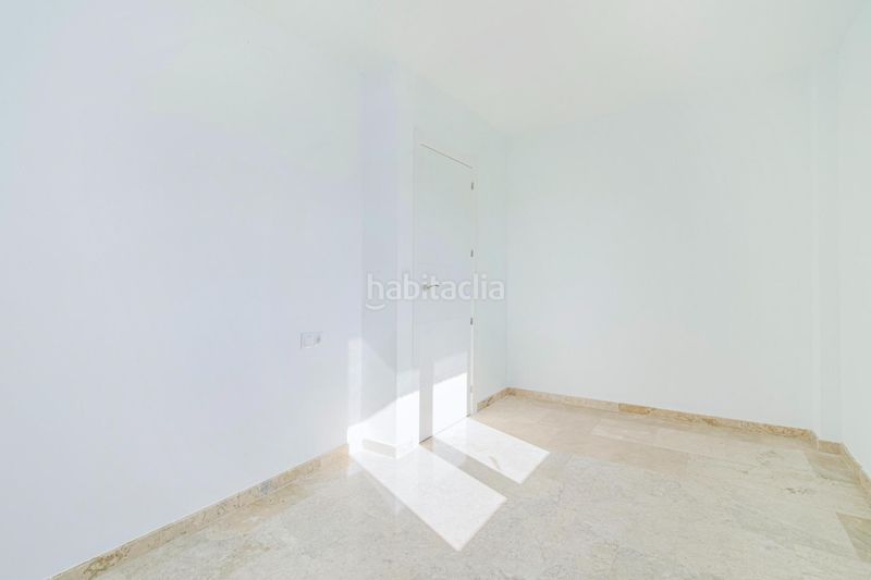 Foto ddb34990-9aeb-4b31-9d21-30413a011efc. Pis amb aparcament a Cijuela