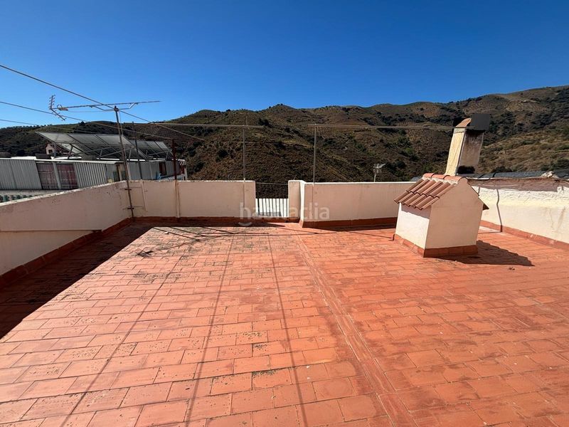 Foto a74df56d-a6f1-4de2-abe1-9e9df38a8c81. Casa adossada a Sorvilán