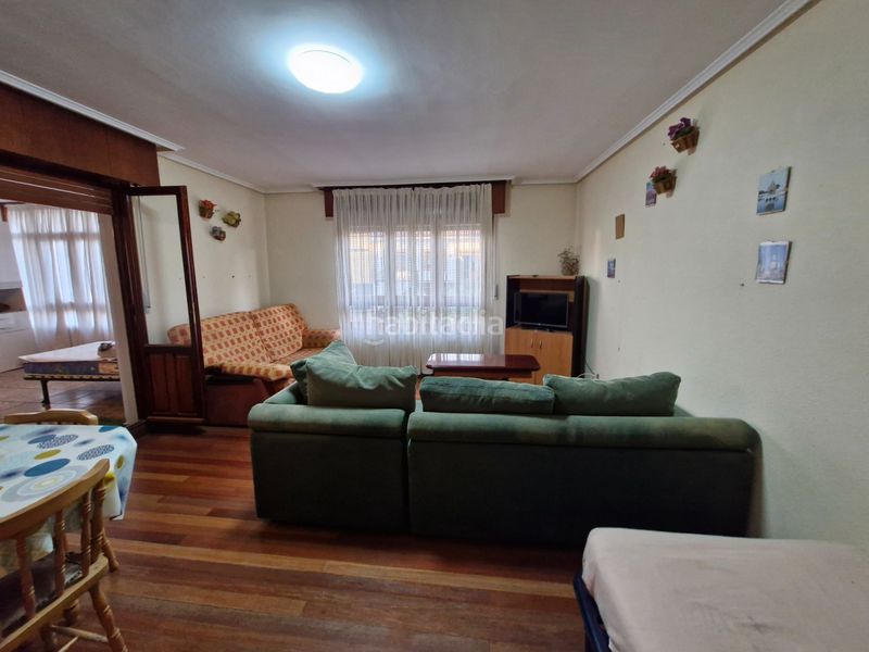 Foto 24a77e5b-d6c5-4826-8245-b20b1e6b394b. Rent flat with heating in Valle de Mena