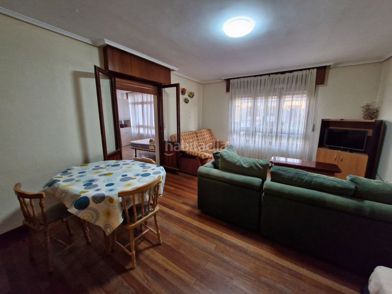 Foto a2ca9ab6-39d6-4b75-8451-9a61fdd43c42. Rent flat with heating in Valle de Mena
