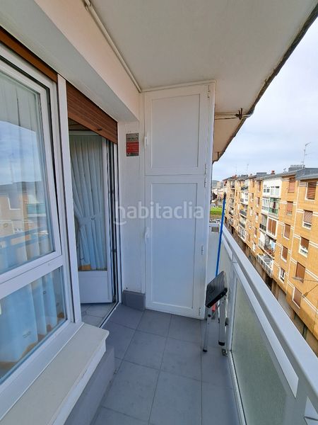 Foto 04a803d9-da1b-469e-afe9-c241802c8568. Pis amb calefacció a Azeta - Abatxolo Portugalete