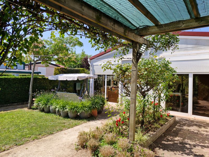 Foto e51a9048-37e4-4691-9417-6faf60852156. Finca rústica a Fuenmayor