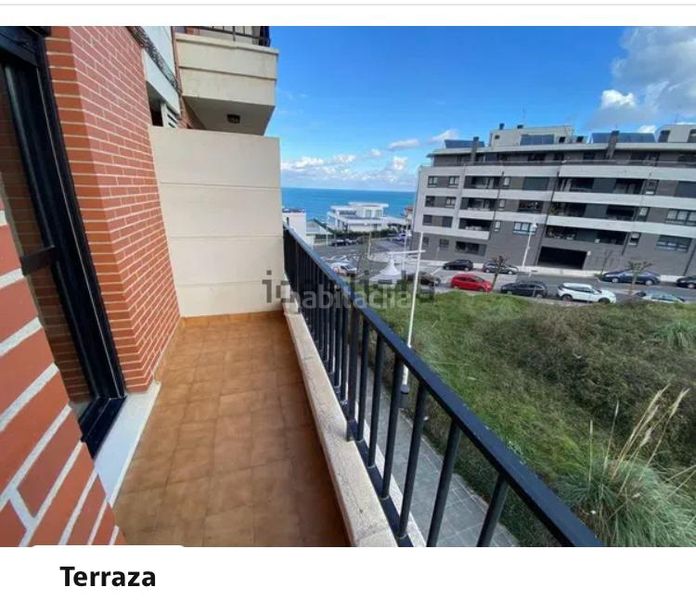 Foto 6c5d539f-9ee5-4eba-944b-3a5d4fb5c660. Affitto appartamento con riscaldamento parcheggio piscina in Castro - Urdiales