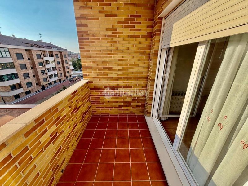 Foto a0a3a051-592e-47da-8c52-ce48beaaa987. Pis amb calefacció aparcament a Hervencias Altas - El Pinar Ávila