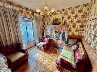 Etagenwohnung in San Antonio. Piso en venta en ávila
