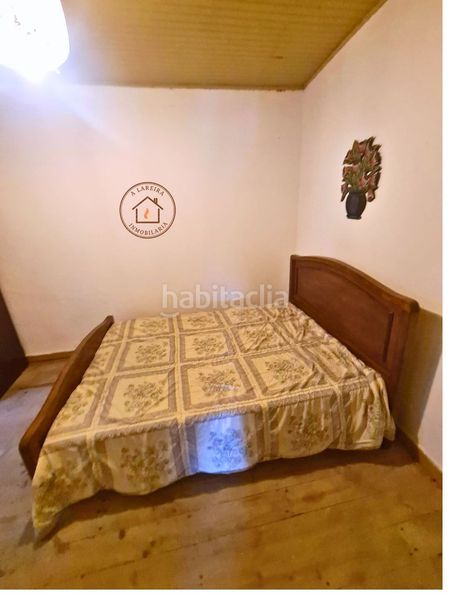Foto d5bd220c-cd56-4340-b15b-42f5b2cdaaca. Casa adossada a Lobios