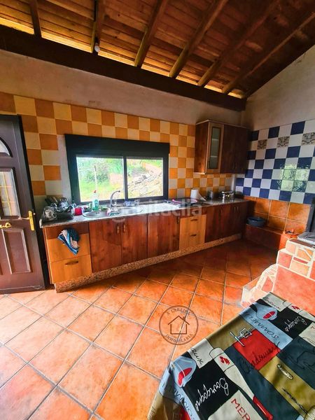Foto c165b0f3-719c-4af6-a863-01f21eb6c56b. Casa a Castrelo de Miño