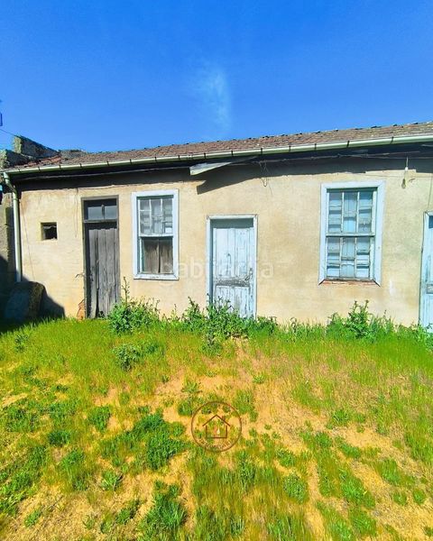 Foto a565bf36-4ff5-46b0-a7d6-7c7caa2d5460. Casa a Xinzo de Limia