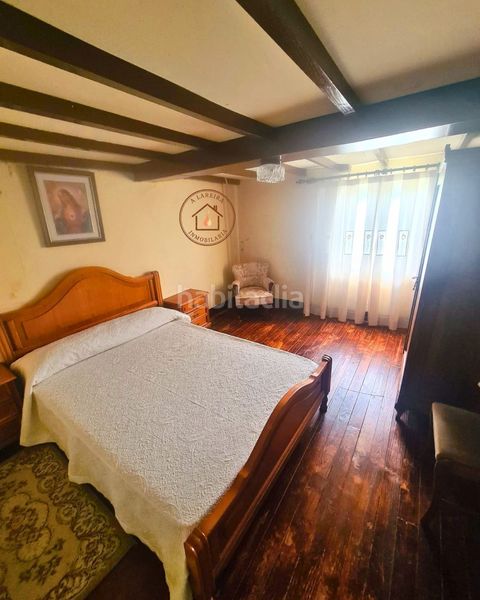 Foto 74715222-d01e-40e0-899b-7183489d5ffb. Casa a Lalín