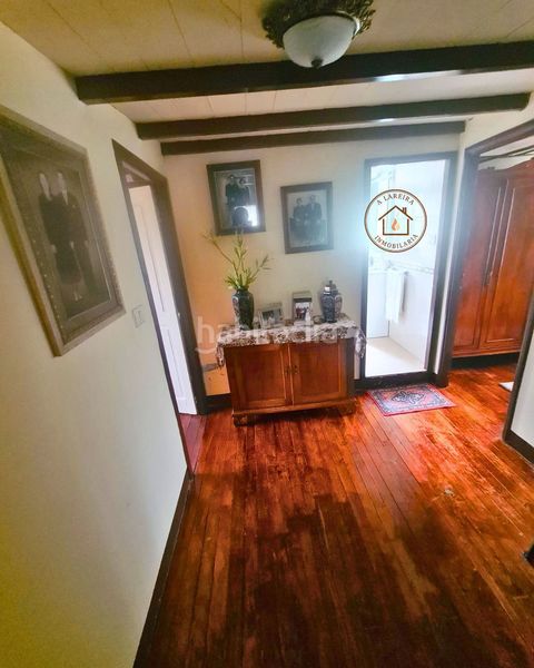 Foto f4361ad9-2203-474b-aa44-e5c05d948500. Casa a Lalín