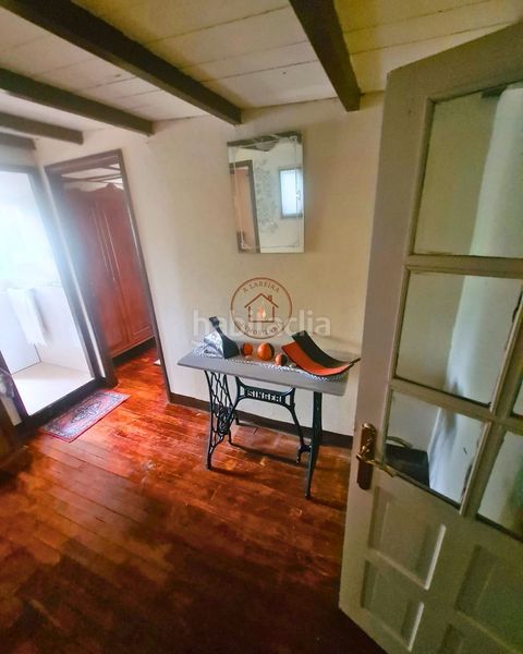 Foto f5fa848e-1641-412a-b1a8-1ab2c16185e4. Casa a Lalín