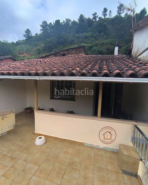 Foto 697fb7b5-943a-46f6-b98b-c693e821cd3f. Casa con riscaldamento in Pantón